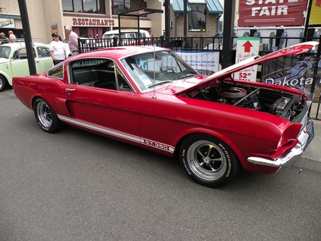 red mustang